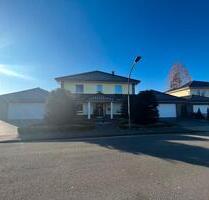 Ein Familienhaus zu verkaufen. - 799.000,00&nbsp;EUR Kaufpreis, ca.&nbsp; 270,00&nbsp;m&sup2; in Lengerich (PLZ: 49525)