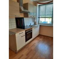 moderne 2-Zi-Wohnung Hochparterre, mit Stellplatz, zentrumsnah - Waldsassen