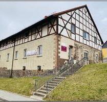 Ansprechende und gepflegte 1 und bzw. oder 3 Zimmerwohnung - Neustadt an der Orla