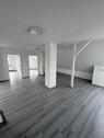 Foto - Attraktive und Sanierte, 3 Zimmer Dachgeschosswohnung mit Balkon