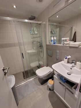 Foto - modern renoviert, hell, Balkon, Nähe SZ-See, von privat