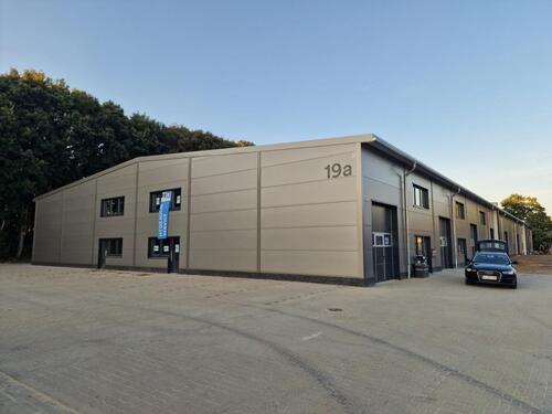 Foto - 18 Lagereinheiten (M, L, XL) mit Büro in Oldenburg Tweelbäke