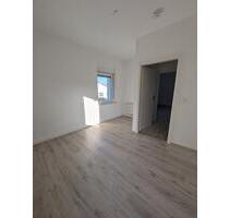 +++NEU SANIERTE FREUNDLICHE 3-R. WHG+M. BALKON+DUSCHBAD M. FENSTER - Bennewitz