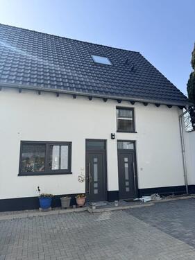 Foto - 3 Zimmer Küche Bad WC Balkon Maisonette Wohnung in Groß Rohrheim