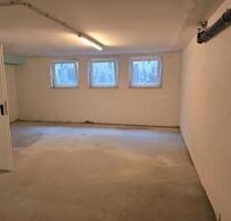 Lagerfläche - 400,00&nbsp;EUR Kaltmiete, ca.&nbsp; 40,00&nbsp;m&sup2; in Köln (PLZ: 51147) Porz