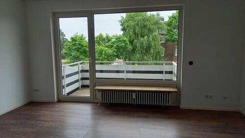 Foto - Helles und ruhiges 1-Zimmer-Appartment mit Balkon und Kamin