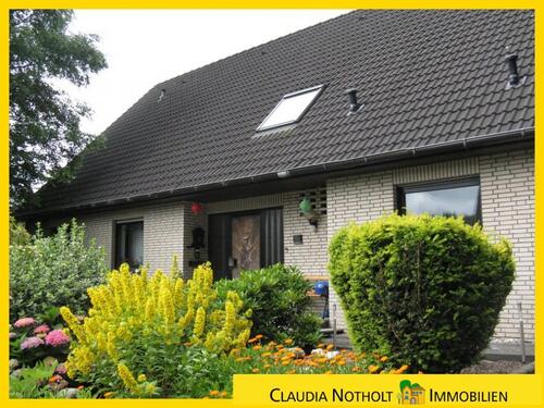 Foto - Großzügig geschnittene Dachgeschosswohnung