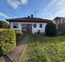 Ein-Zweifamilienhaus mit Weitblick in ruhiger Wohnlage in Freisen