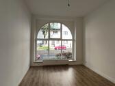 Foto - Schöne 2-Zi.-Wohnung mit Balkon - neu renoviert!