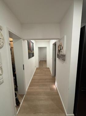 Foto - Möblierte 3-Zimmer-Wohnung mit moderner Küche und elegantem Bad