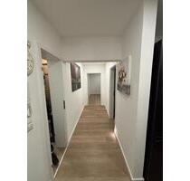 Möblierte 3-Zimmer-Wohnung mit moderner Küche und elegantem Bad - Braunschweig Wabe-Schunter-Beberbach