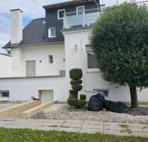 Freistehendes Einfamilienhaus mit Garten – ca. 180 m² Wohnfläche - Lahr (Schwarzwald)