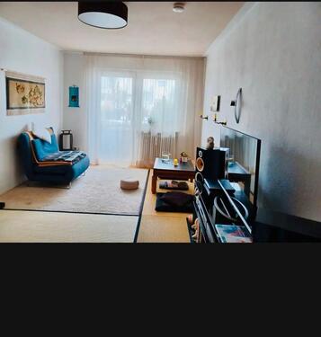 Foto - Wohnung 1 Zimmer beste Lage 30 qm am Park