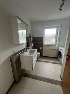 Foto - 2,5 Zimmer Souterrainwohnung mit Küche und Garage