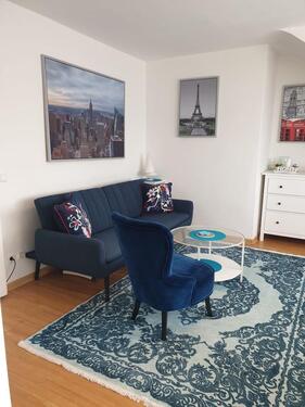 Foto - VOLLMÖBILIERTE WOHNUNG RHEINSTR