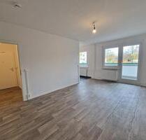 *Ab sofort -1-Zimmer-Wohnung mit Balkon und Duschbad im Erdgeschoss* - Leipzig Lausen-Grünau