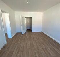 Ich mach mich schick für DICH - Einzug nach Sanierung zum 01.03. - Suhl Aue 1