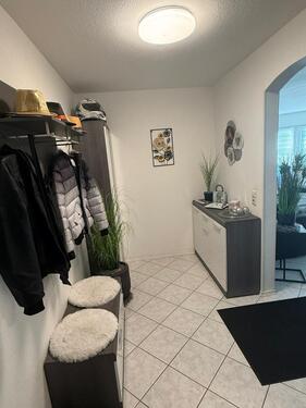 Foto - Schöne 2 ZW mit Balkon - 625,00&nbsp;EUR Kaltmiete, ca.&nbsp; 63,00&nbsp;m&sup2;