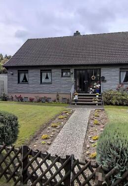 Foto - Einfamilienhaus mit großem Garten in Porta Westfalica