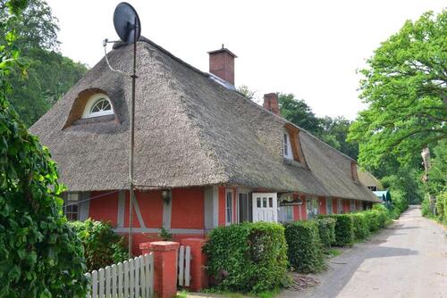 Foto - 2 Zimmer Wohnung möbliert ,Warmmiete