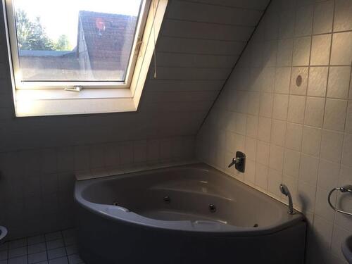 Foto - Etagenwohnung in Drei Gleichen zur Miete