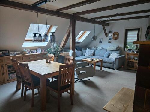 Foto - 2 Etagen Dachgeschosswohnung - 100.000,00&nbsp;EUR Kaufpreis, ca.&nbsp; 101,00&nbsp;m&sup2;