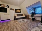 Foto - Moderne neu renovierte 2 ZKB Wohnung mit Möbel zu vermieten