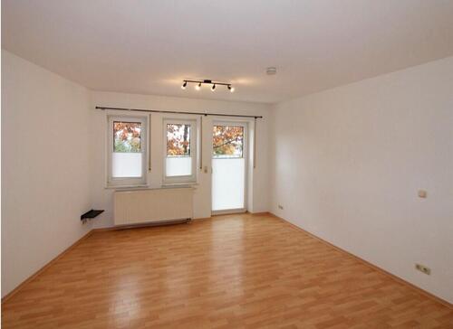 Foto - 1 Zimmer Erdgeschoßwohnung zur Miete in Petersberg