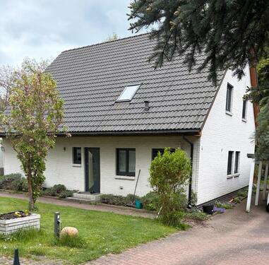 Foto - Von privat: Haus mit 2 Wohnungen, 170 qm, 1150 qm Schildow