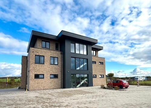 Foto - Modernes Neubau-Büro mit 136,36 m² - ab sofort verfügbar