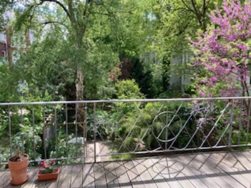 Foto - Shared Apartment for 2 women Professionelle WG für 2 Frauen