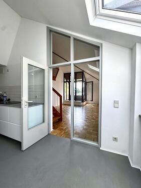 Foto - Helle, luftige 4-Zimmer-DG-Maisonette an den Barmer Anlagen Toelleturm