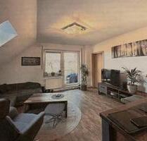 Gepflegte 2-Zimmer-Dachgeschosswohnung mit Balkon & Stellplatz - Borken