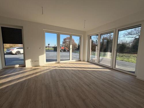 Foto - Schöne und helle Wohnung in Jaderberg