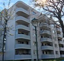 Schöne Wohnung zu vermieten - 2.500,00&nbsp;EUR Kaltmiete, ca.&nbsp; 90,00&nbsp;m&sup2; in Berlin (PLZ: 12169) Steglitz-Zehlendorf