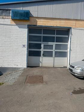 Foto - Werkstatt 155qm außen 128qm - 1.700,00 EUR Kaltmiete,