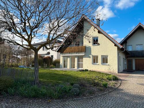 Foto - 4.5 Zimmer Einfamilienhaus zur Miete in Kolitzheim