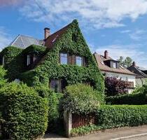 Altes Haus mit moderner Technik, großer Garten oder Bauplatz - Stuttgart Vaihingen