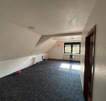 4 Zimmer Wohnung im Herzen von Lauingen ab sofort - Lauingen (Donau)