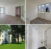 Ihr neues Zuhause: mit Wintergarten & modernem Duschbad im bequemen EG - Freiberg