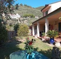 Villa zum verkaufen in Castellaro (IM) - Stuttgart Bad Cannstatt
