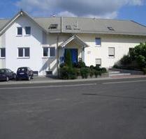 Wohnen und Arbeiten - Maisonette-Wohnung inkl. Büro - Nidderau