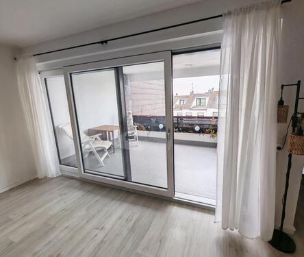 Foto - Schöne 2 12 Zimmer in Leverkusen Lützenkirchen mit Schwimmbad