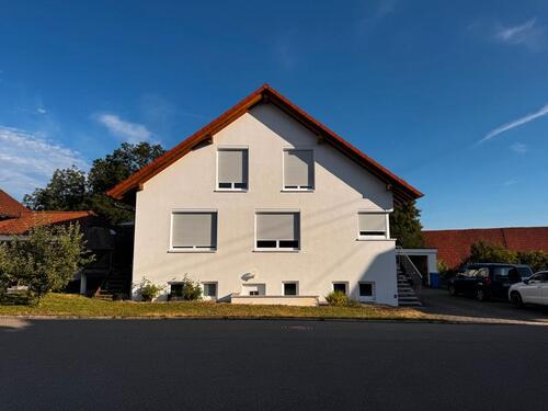 Foto - Lichtdurchflutete DHH in Hechingen Beuren provisionsfrei