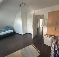 Zimmer in 4er WG - wohnen mit anderen - Stuttgart Bad Cannstatt