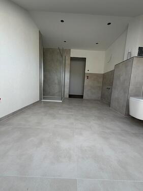Foto - Erstbezug nach Renovierung - 1.200,00&nbsp;EUR Kaltmiete, ca.&nbsp; 102,00&nbsp;m&sup2;