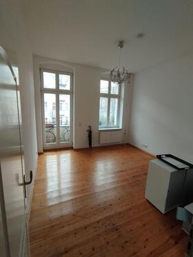 Foto - Großzügige 4-Zimmer-Wohnung in Berlin-Friedrichshain