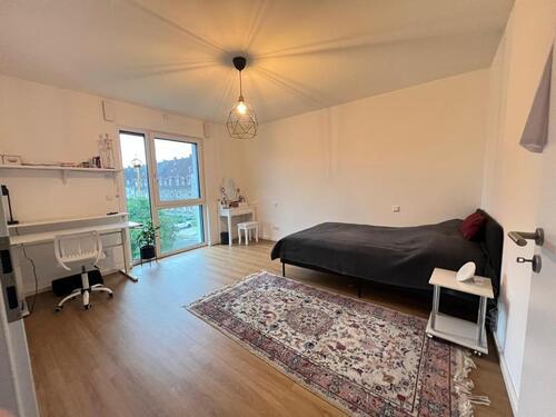 Foto - Furnished room is available for subletting (Just Female Students)