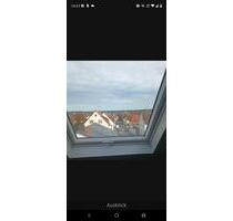 Möblierte Wohnung ab 31. Oktober verfügbar Möblierte Wohnung ab 31. Oktober verfügbar