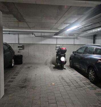 Foto - Tiefgaragen Stellplatz - 100,00&nbsp;EUR Miete,